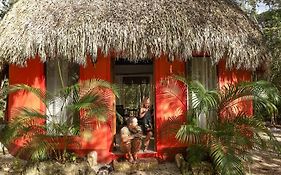 Hotel Boutique Cenote Secreto Maya